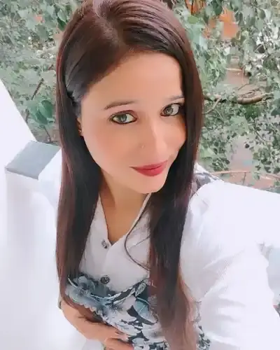 Call Girls in Amboli