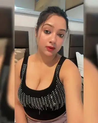 Call Girls Service Amboli